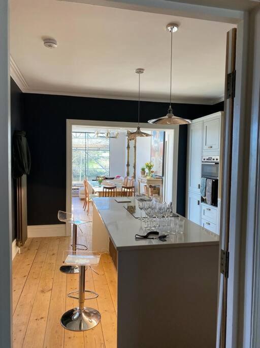 Beach House Swanage Bagian luar foto